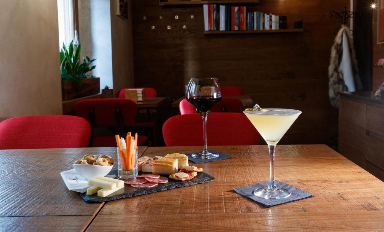 Hotel Sottovento Luxury Hospitality Bormio Esterno foto