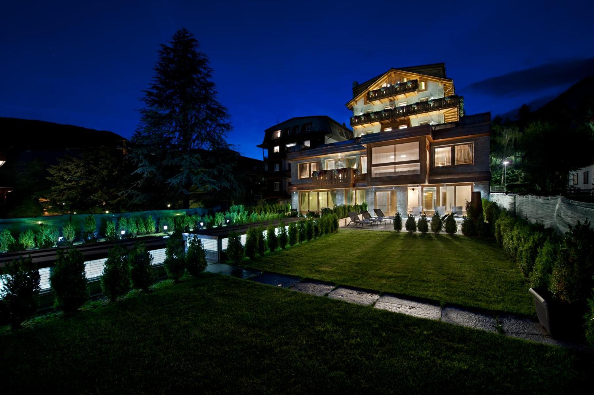 Hotel Sottovento Luxury Hospitality Bormio Esterno foto